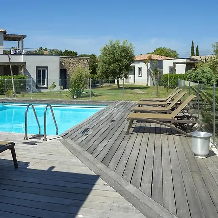 Lecci With Outdoor Pool